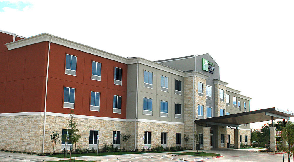 Holiday Inn Express & Suites Gatesville - N. Ft Hood By Ihg Екстериор снимка